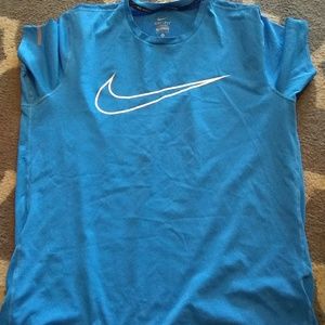 Mena large nike dri fit